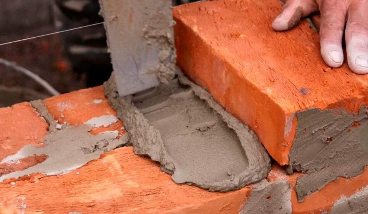 Кладочные и монтажные растворы: особенности и применение в строительстве