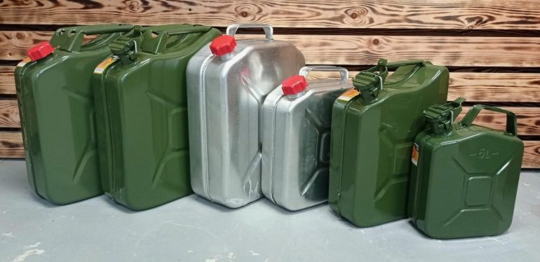 Металлические канистры: Выбор профессионалов и любителей