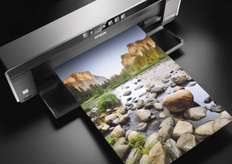 Распечатать фотографии: почему это все еще актуально