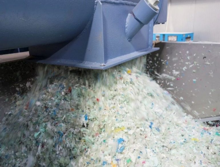 Переработка пластика и макулатуры: какие прессы и дробилки подойдут вашему предприятию