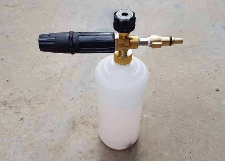 Технология использования пеногенератора для очистки поверхностей