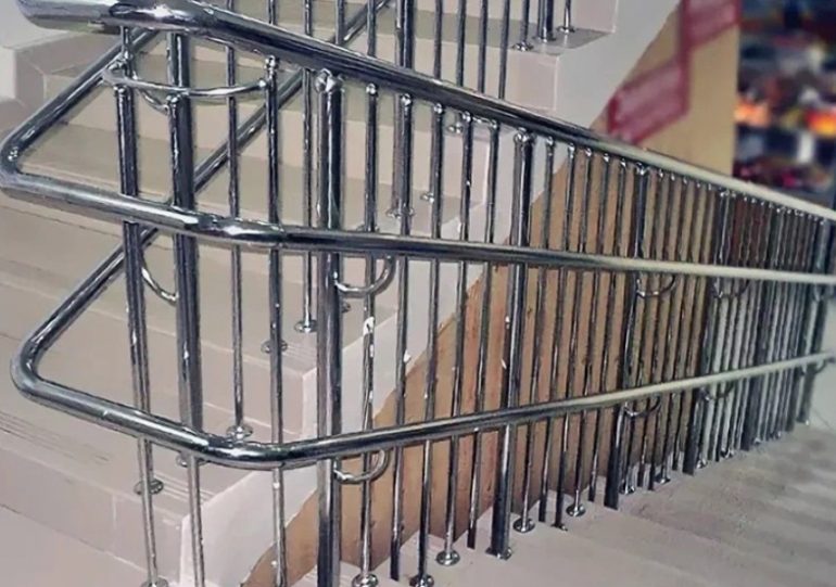 Ограждения, перила, поручни: как выбрать безопасное и стильное решение для дома и офиса