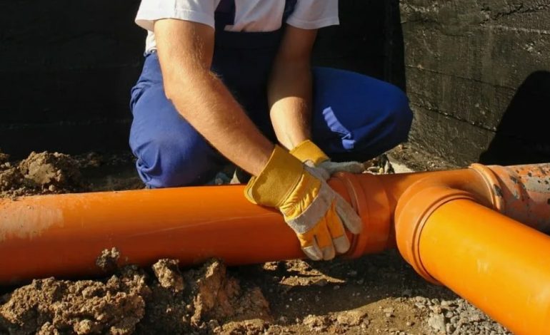 Монтаж трубопровода в системах водоотведения и канализации